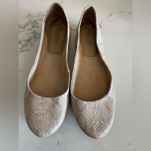 Kenneth Cole, Snake skin pattern, size 9